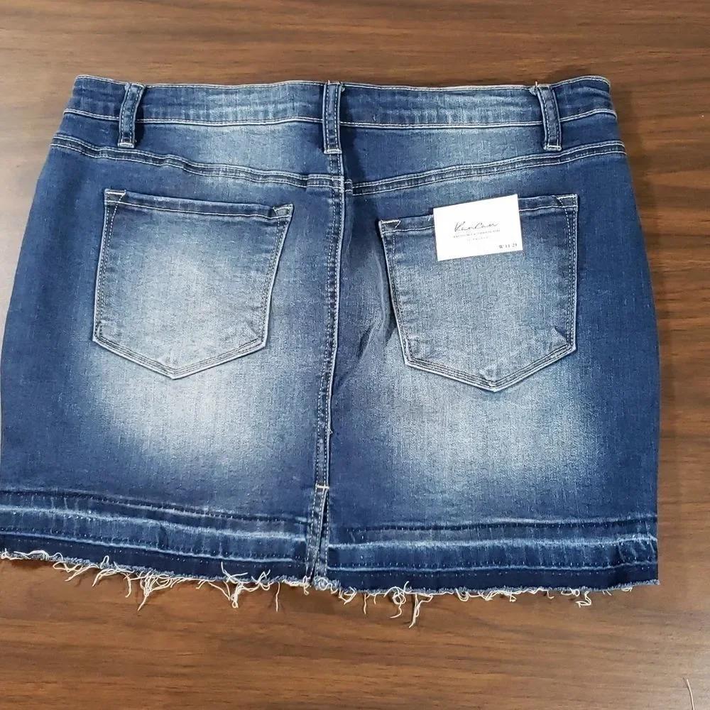 NEW NWT Jean Denim Distressed‎ Raw Hem Skirt by KanCan KC6062M Size 11 29